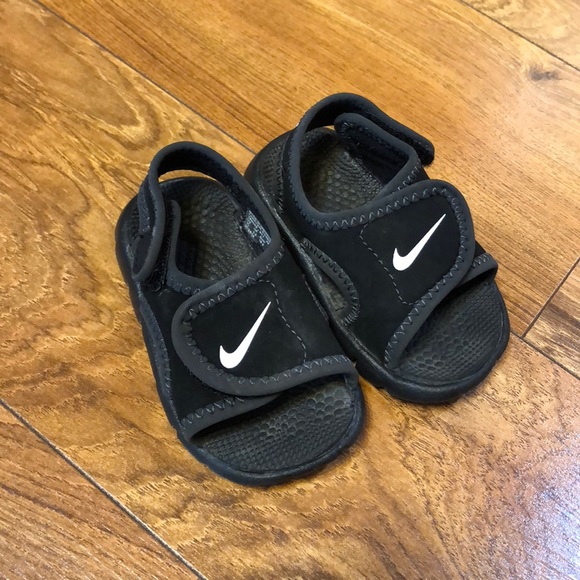 baby nike sandals size 3
